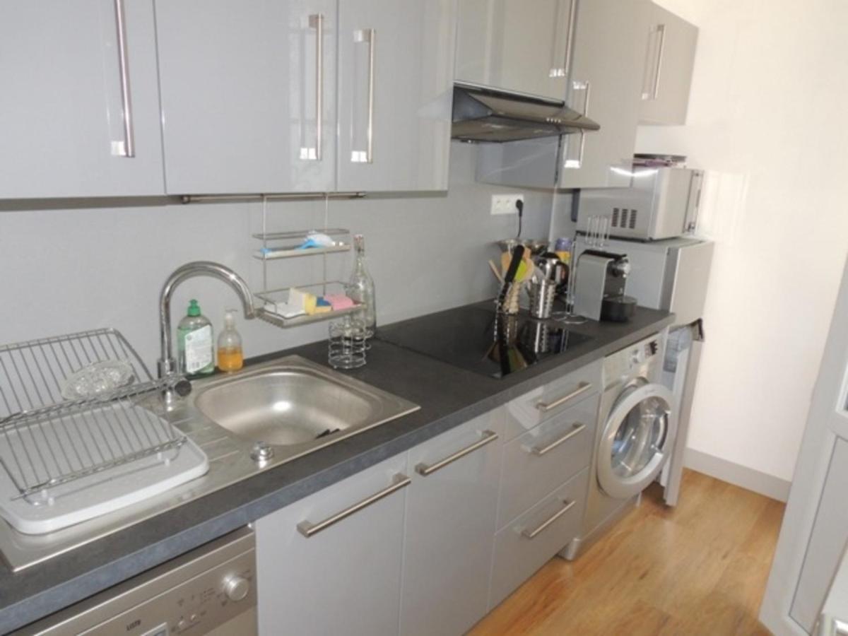 Appartement T3 Confortable A 300M Plage, Terrasse, Proche Commerces Et Marche Central - Fr-1-71-51 Royan Kültér fotó