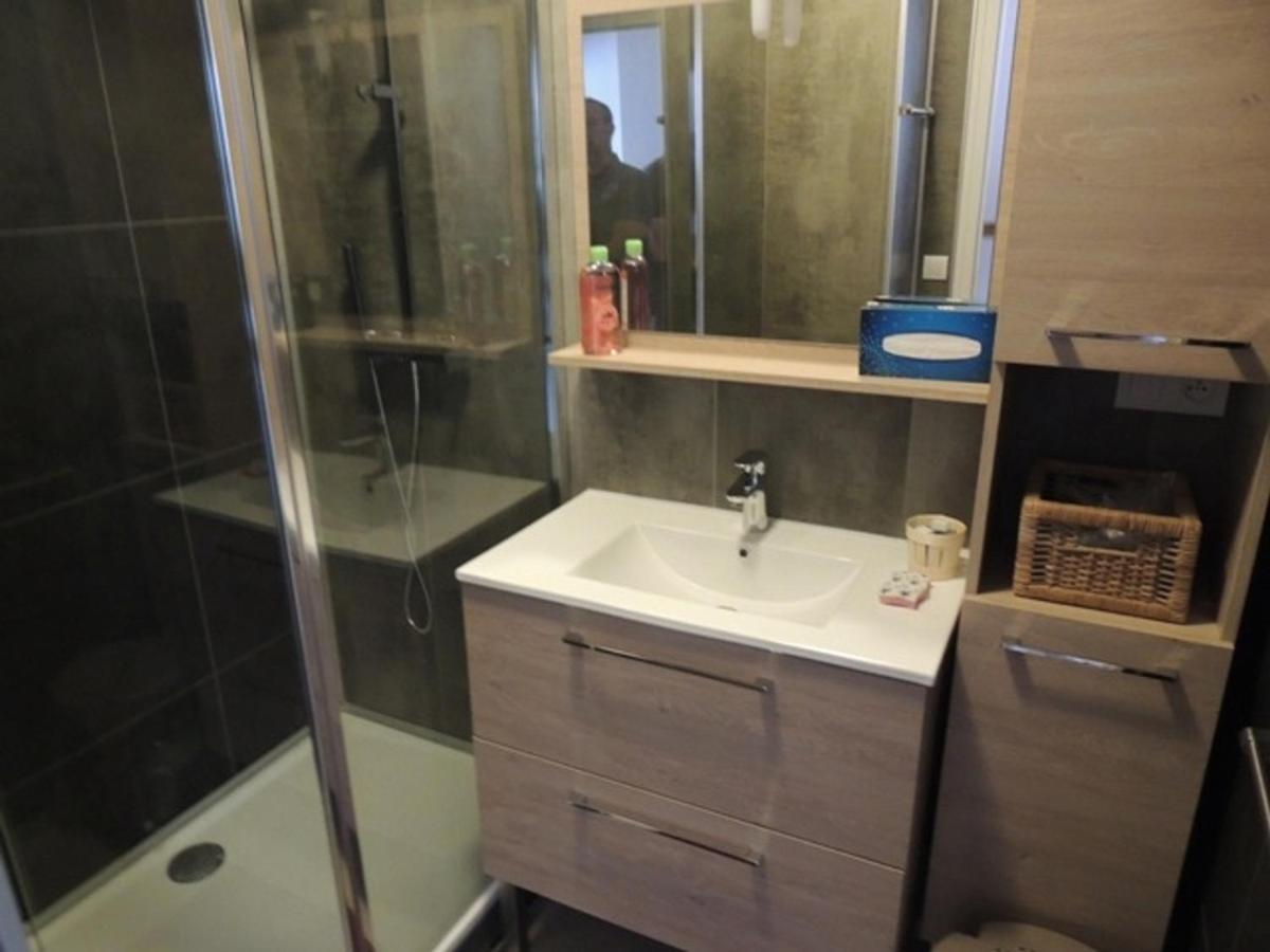 Appartement T3 Confortable A 300M Plage, Terrasse, Proche Commerces Et Marche Central - Fr-1-71-51 Royan Kültér fotó
