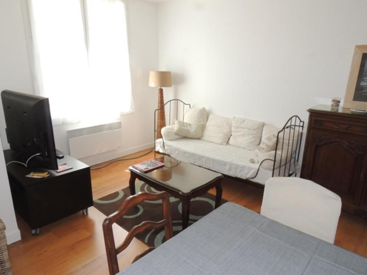 Appartement T3 Confortable A 300M Plage, Terrasse, Proche Commerces Et Marche Central - Fr-1-71-51 Royan Kültér fotó